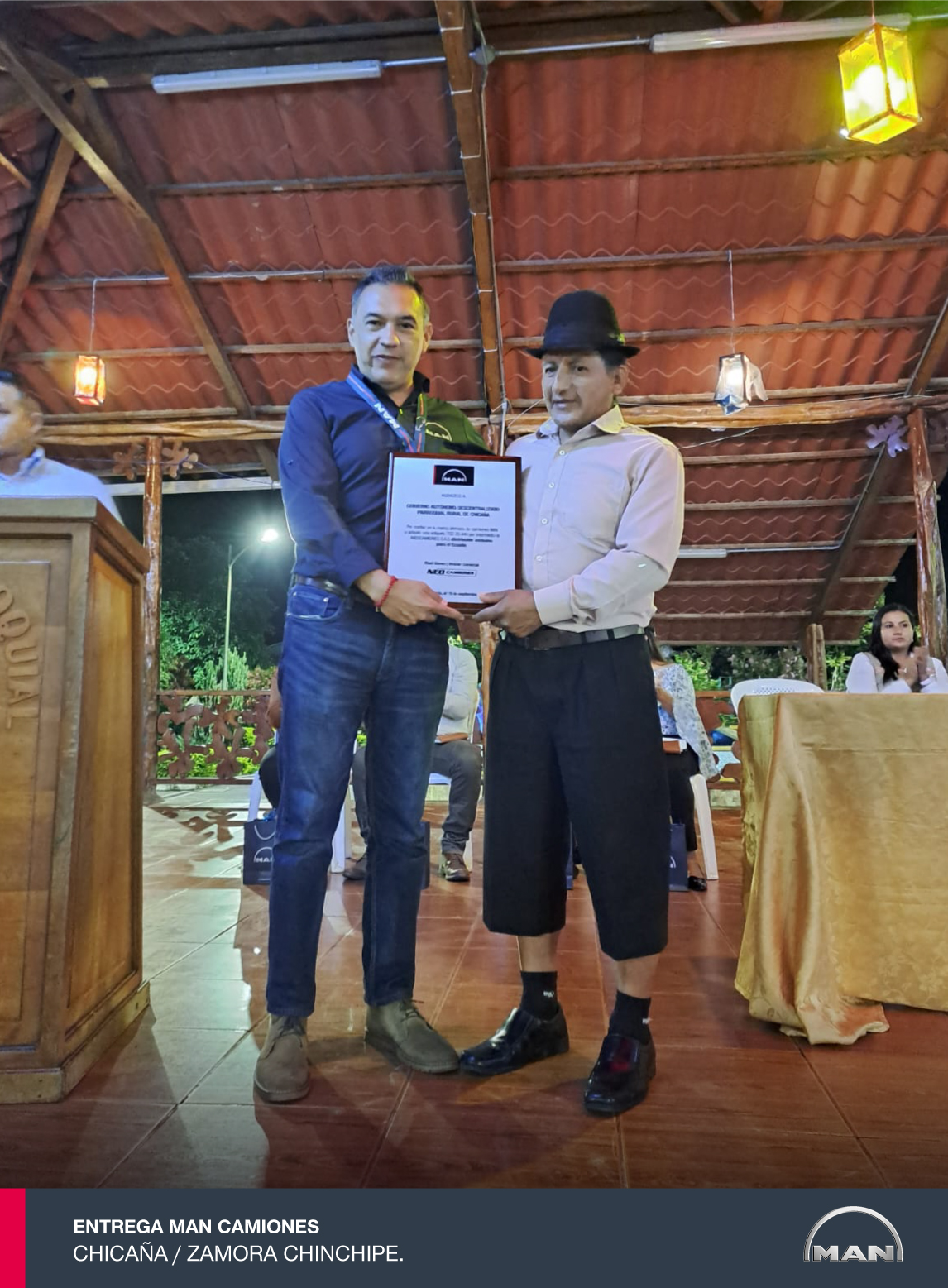 Representantes GAD Chicaña - MAN Camiones EC 01