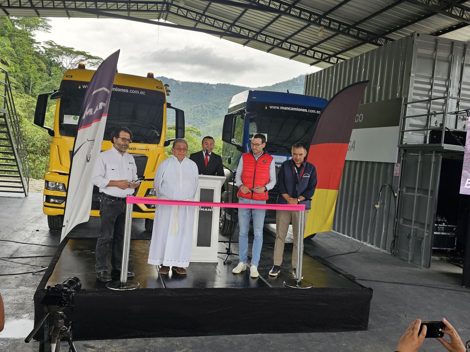 Lanzamiento del primer Taller de MAN en Zamora Chinchipe 02 - MAN Camiones Ecuador