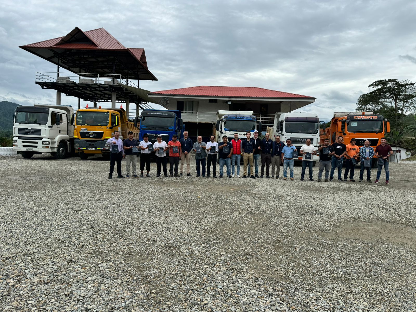 Lanzamiento del primer Taller de MAN en Zamora Chinchipe - MAN Camiones Ecuador